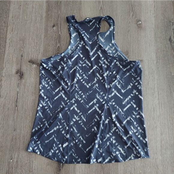 The North Face On The Go Tank Navy Flashdry Large - Picture 4 of 8